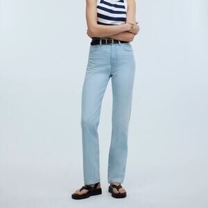Madewell 90’s Straight Light Wash High Waisted Jeans Size 25
